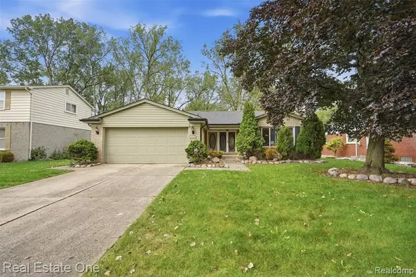 17090 New Jersey, Southfield, MI 48075