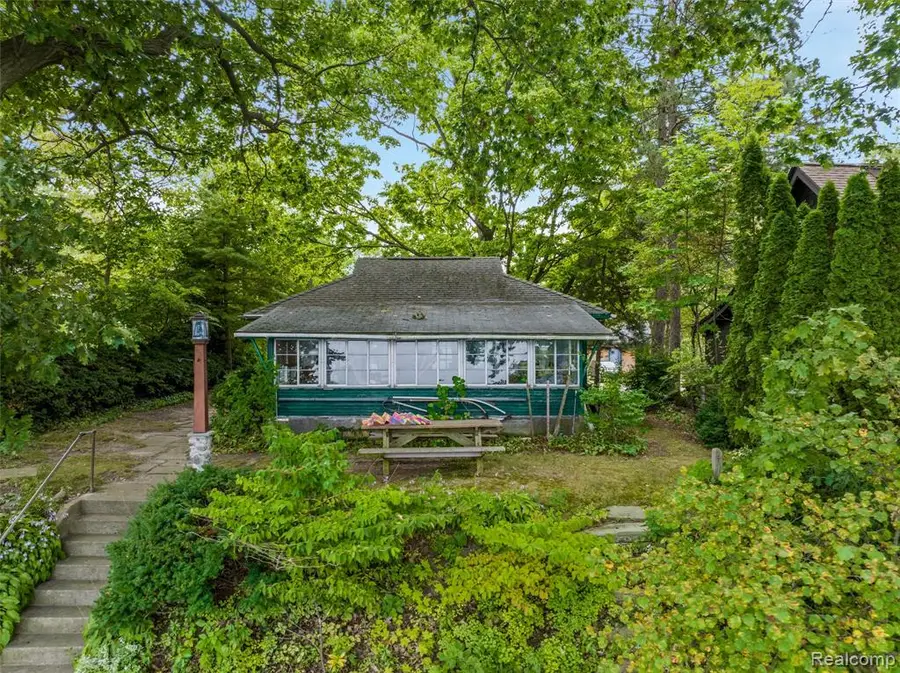 4324 S Shore, Waterford, MI  - #3