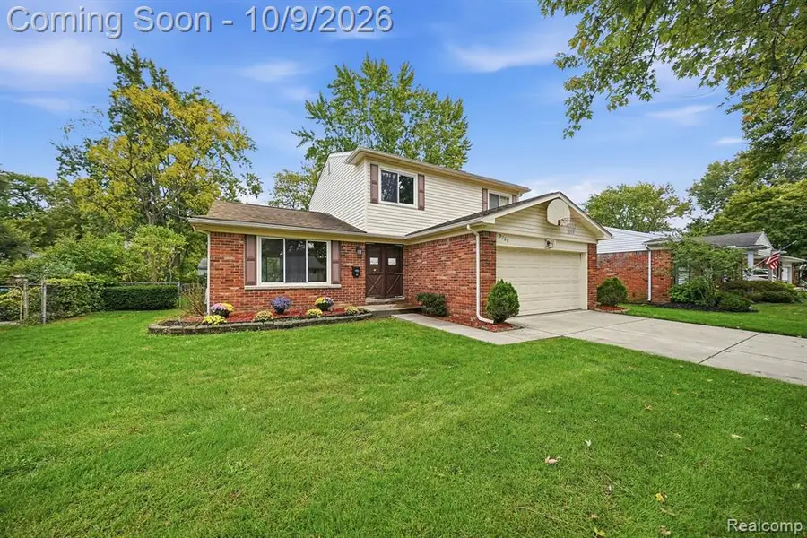 9260 Westbury, Plymouth, MI 48170 - #2