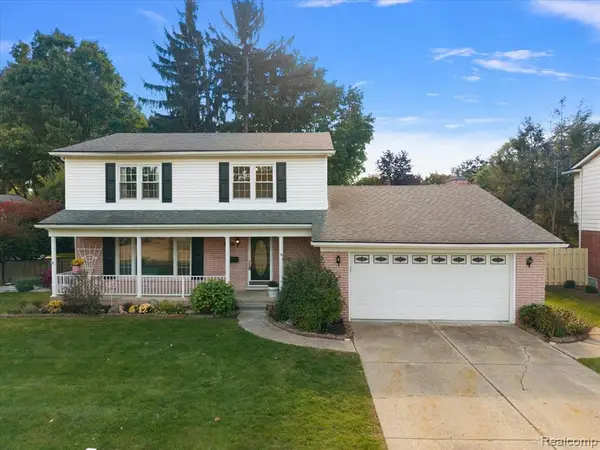 15557 Alpine, Livonia, MI 48154