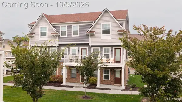 208 Katie, Brighton, MI 48116