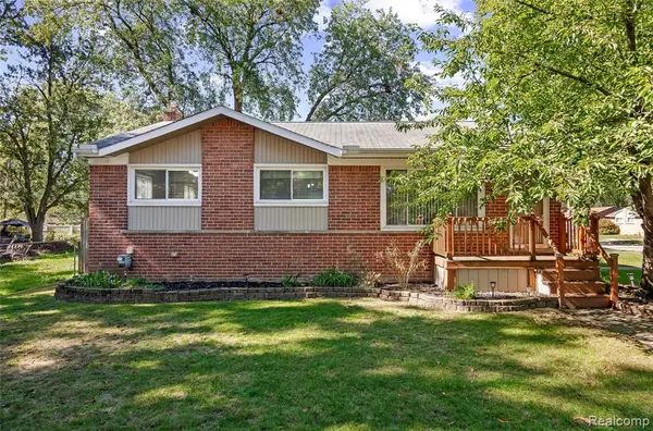 920 S Merriman, Westland, MI 48186