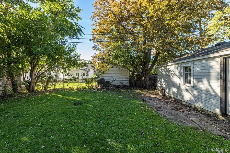 2100 Shevlin Street, Ferndale, MI 48220 - #3