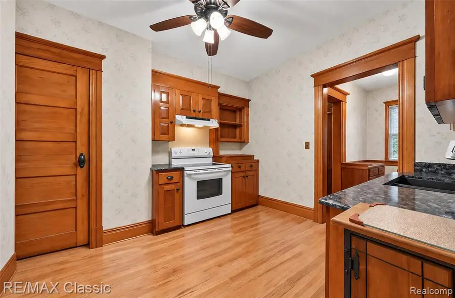 332 Broadway, Davisburg, MI 48350 - #3