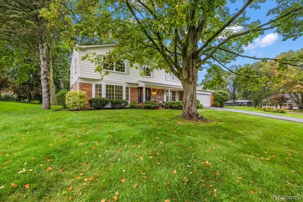 5600 Woodwind, Bloomfield Hills, MI 48301