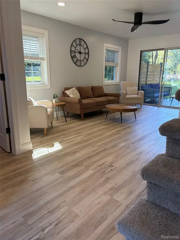 3116 Scarborough, Lansing, MI 48910 - #3