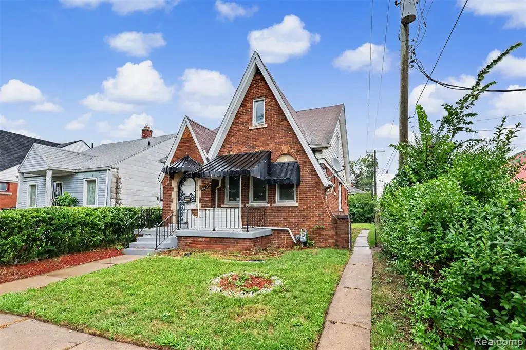 8026 Lauder, Detroit, MI 48228 - #1