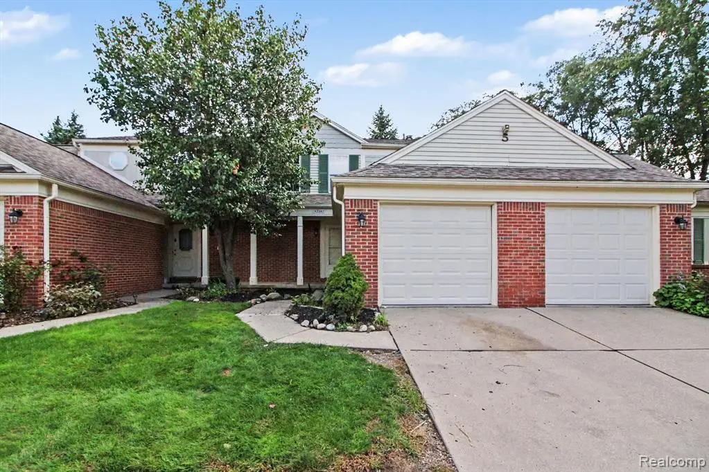 43547 Yorkville, Canton, MI 48188 - #1