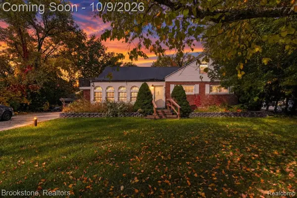 1120 Schust, Saginaw, MI 48604