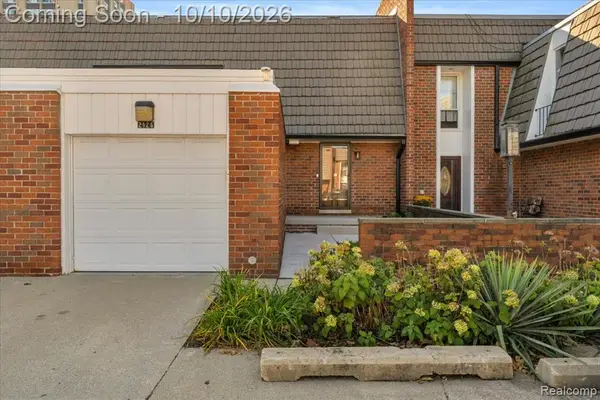 2126 Bryanston Crescent, Detroit, MI 