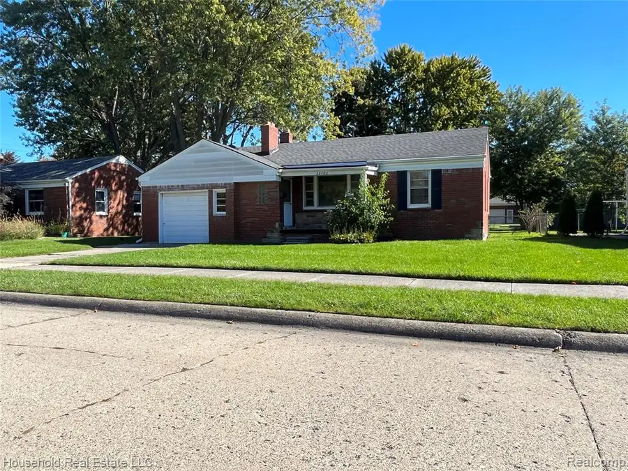 28400 Ursuline, Saint Clair Shores, MI 48081 - #2