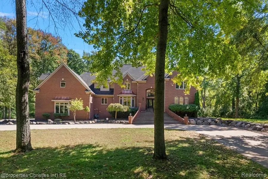 6986 Montgomery, Shelby, MI 48316 - #3