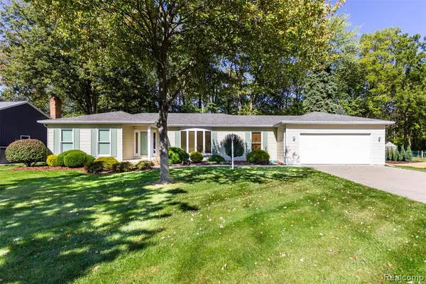 8070 Gandy, Grosse Ile, MI 48138