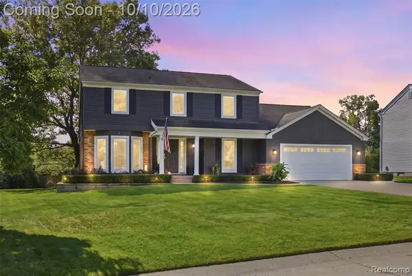 2263 Chippenham, Rochester Hills, MI 