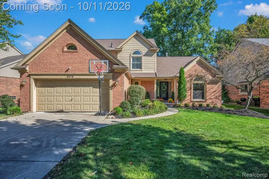 3375 Vardon, Rochester Hills, MI 48307 - #2
