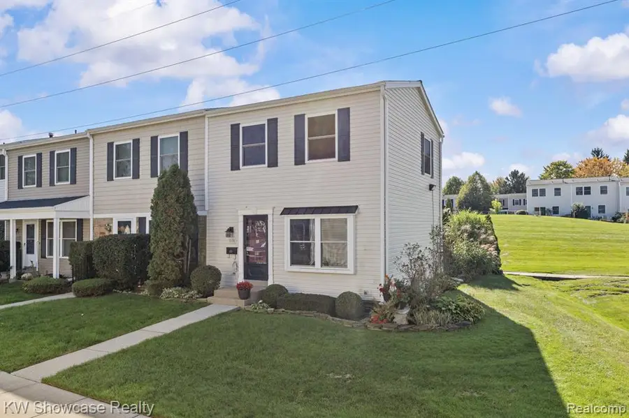 1151 Marquette, Rochester Hills, MI 48307 - #3