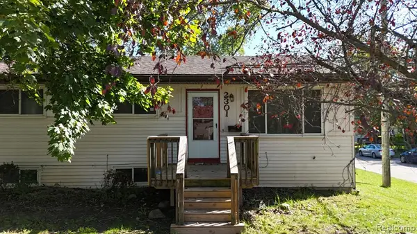 23010 Purdue, Farmington Hills, MI 48336