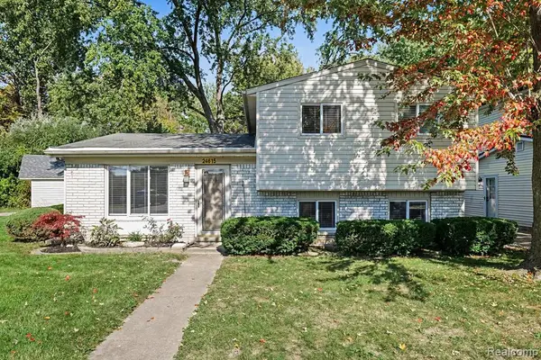 24615 Orchid, Harrison Twp, MI 48045
