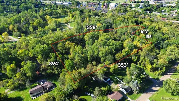 000 Esson Dr., Grand Blanc, MI 48439