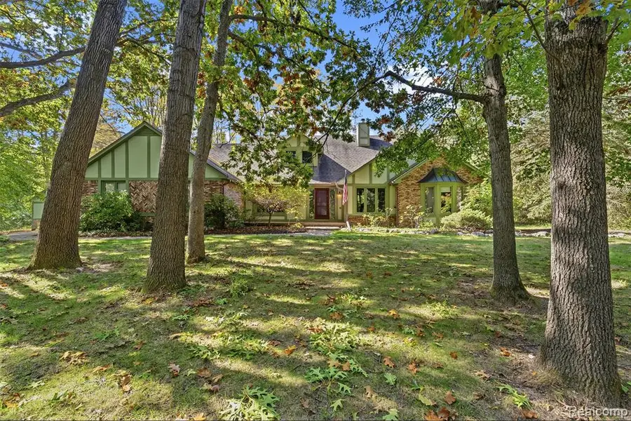 8135 Ranch Estates, Clarkston, MI 48348 - #2