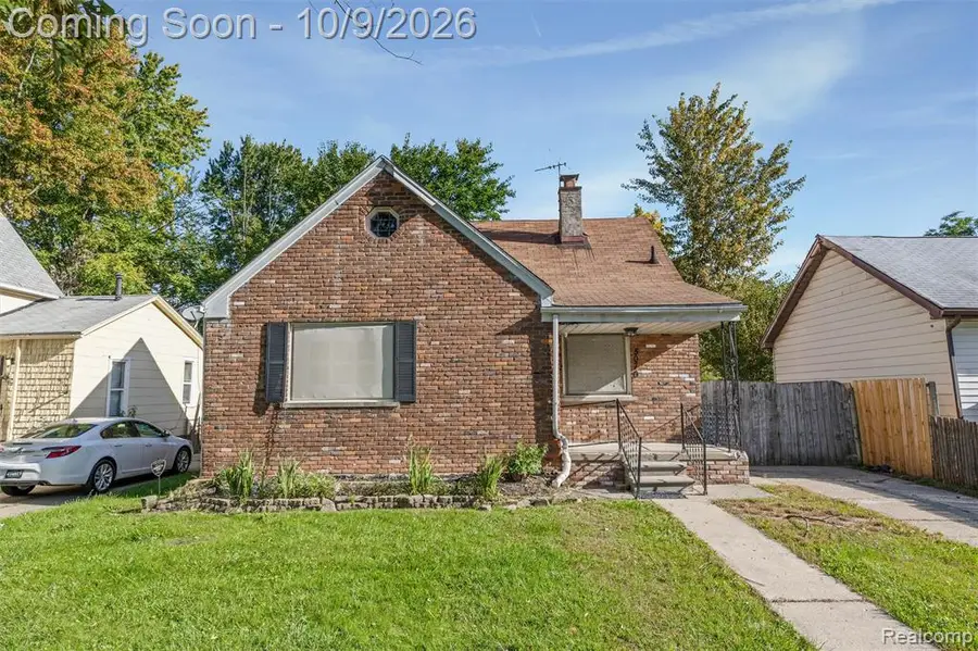 5070 Lafontaine, Grosse Pointe, MI 48236 - #2