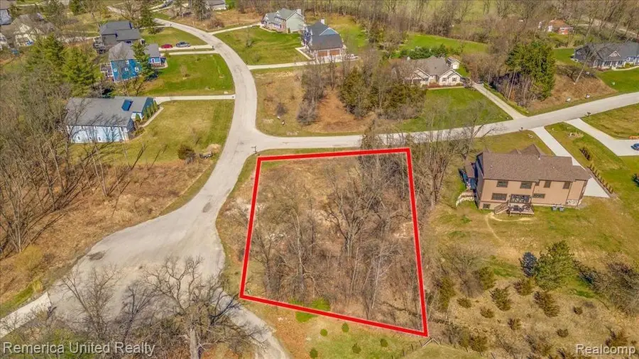 10537 Oak Forest, South Lyon, MI 48178 - #2
