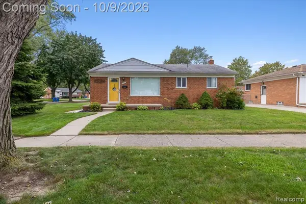 4892 Westlake, Dearborn Heights, MI 48125