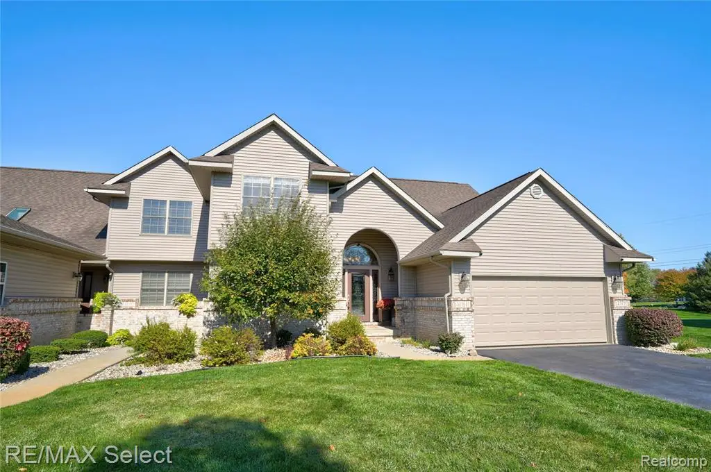 2379 Crossings, Davison, MI 48423 - #1