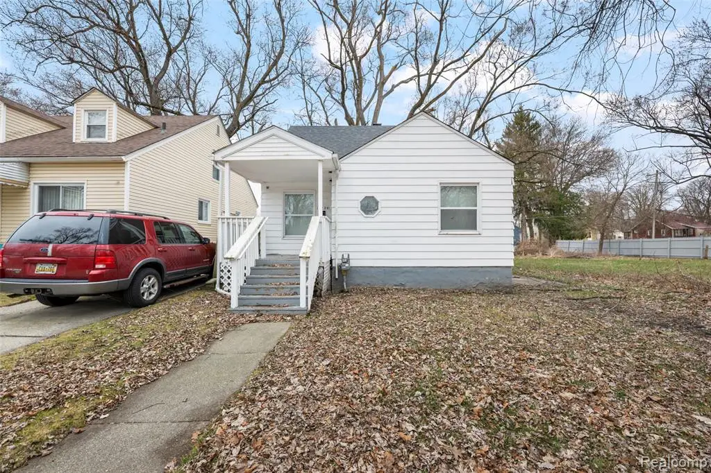 18220 Stout, Detroit, MI 48219 - #1