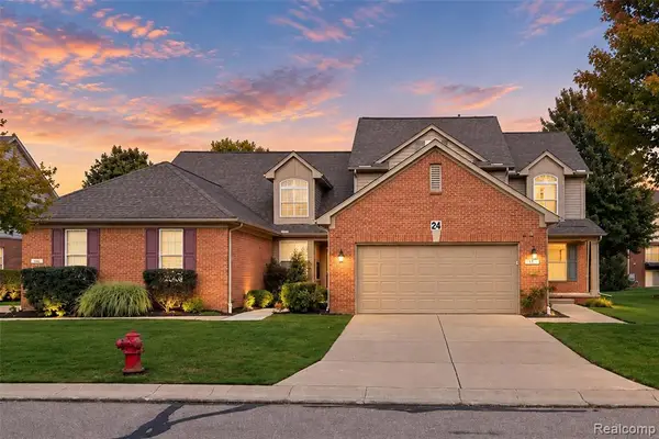 521 Cherry Grove, Canton, MI 48188