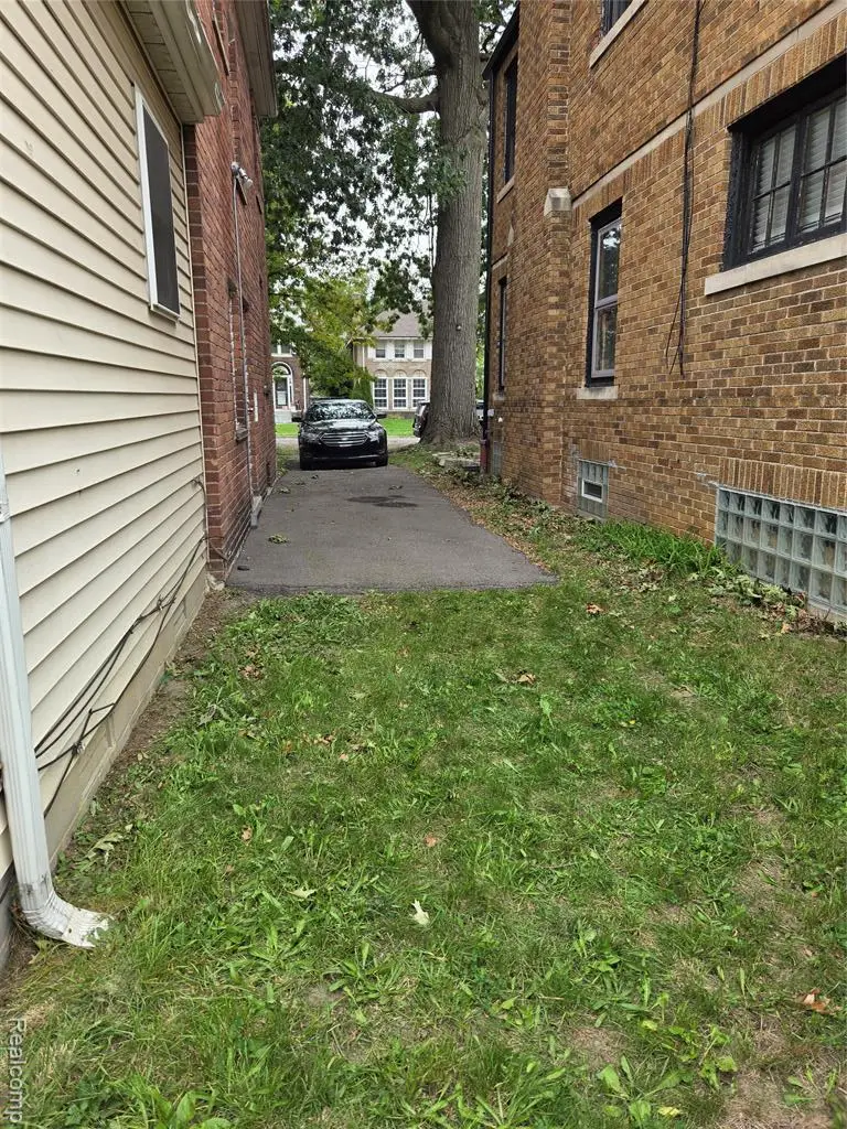 4331 Fullerton, Detroit, MI 48238 - #3