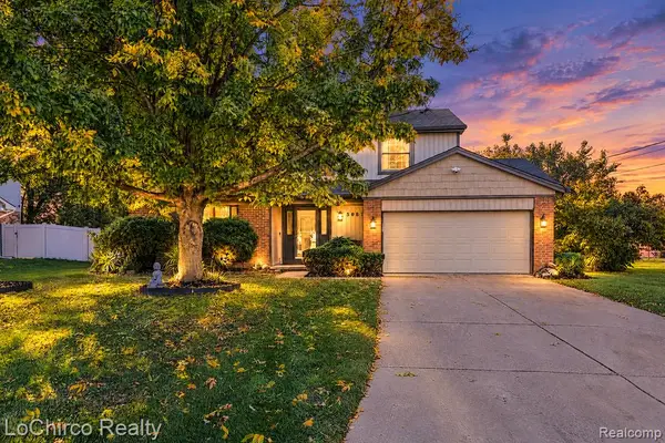 3683 Fernleigh, Troy, MI 48083