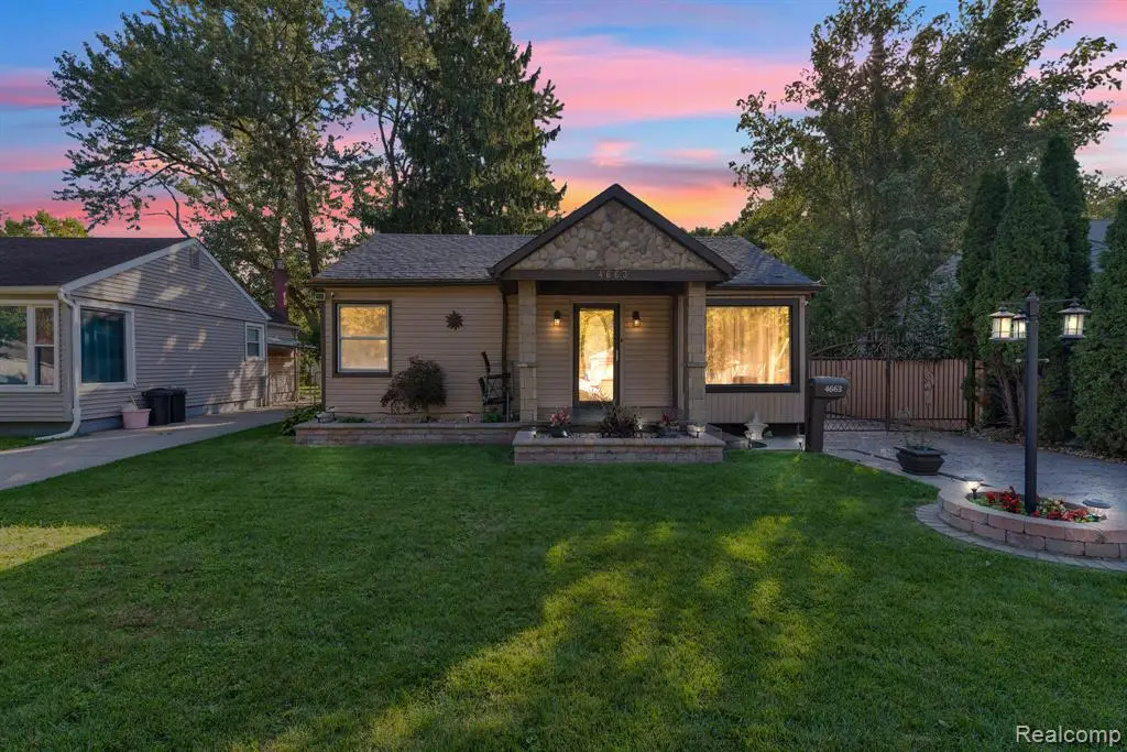 4663 Academy, Dearborn Heights, MI 48125 - #1