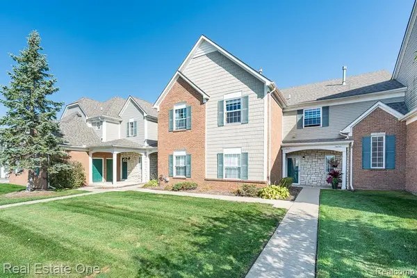 54750 Monarch #47, Shelby Twp, MI 48316