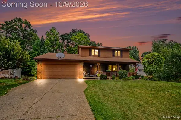 1625 Spruce, Commerce Twp, MI 48390