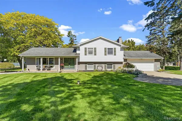 1168 Woodview, Flint, MI 48507