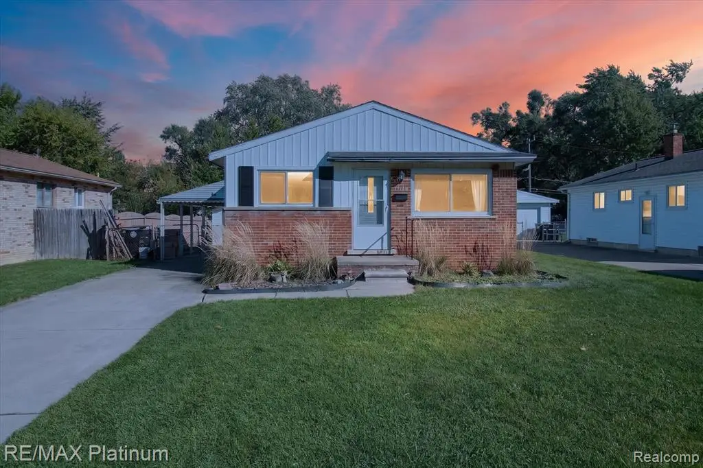 15148 Garden, Livonia, MI 48154 - #1