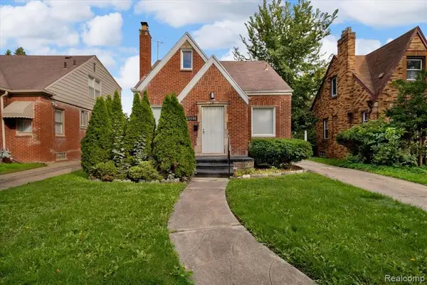 16590 Gilchrist, Detroit, MI 48235