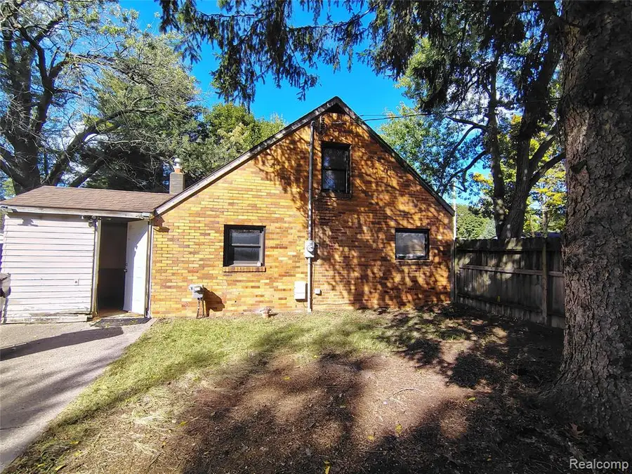3115 Garland, Lansing, MI 48906 - #3