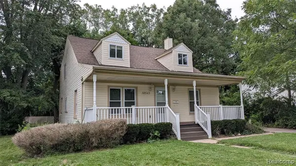 30543 Everett, Southfield, MI 48076