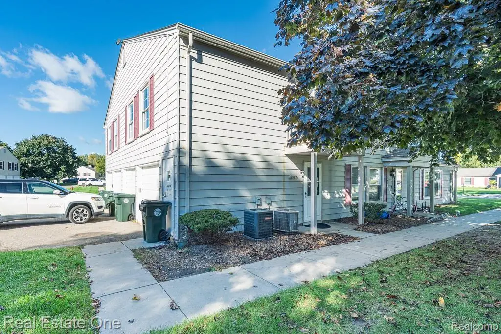 2987 Maplewood #D, Lake Orion, MI 48360 - #1