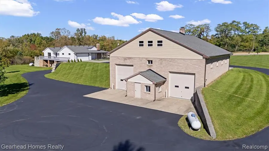 5770 Pontiac, Ann Arbor, MI 48105 - #2