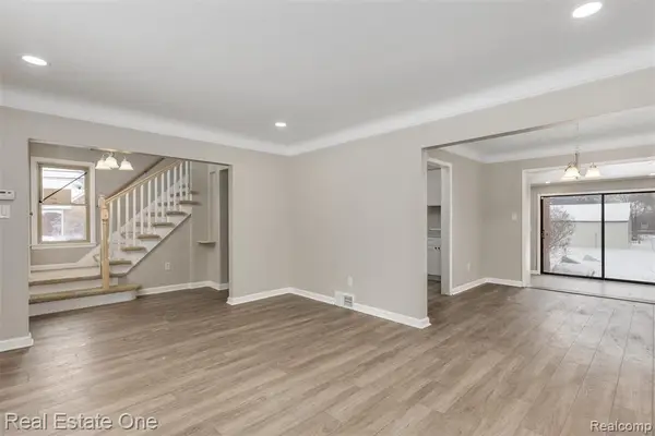 19196 Berden, Grosse Pointe, MI 48236