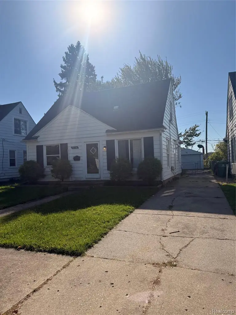17750 Lincoln, Eastpointe, MI 48021 - #2