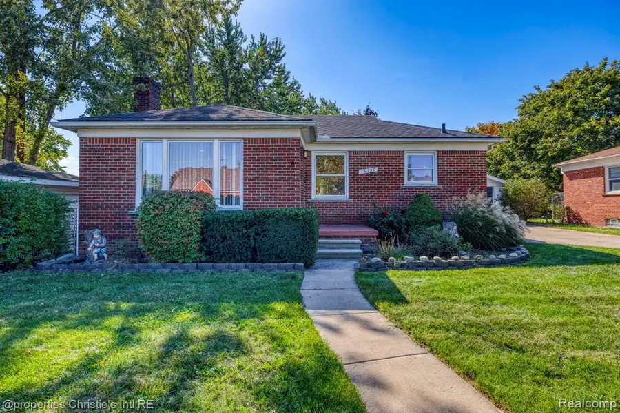 16320 Aurora, Eastpointe, MI 48021 - #2