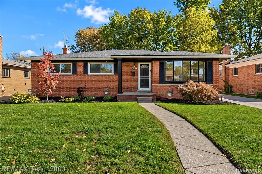 14370 Alexander, Livonia, MI 48154 - #2