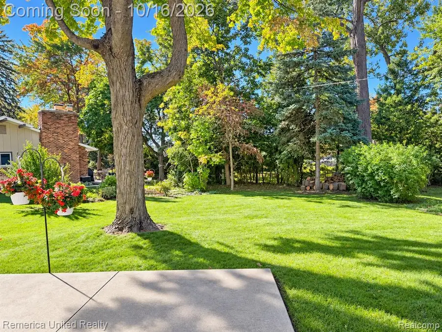 36219 Brookview, Livonia, MI 48152 - #3