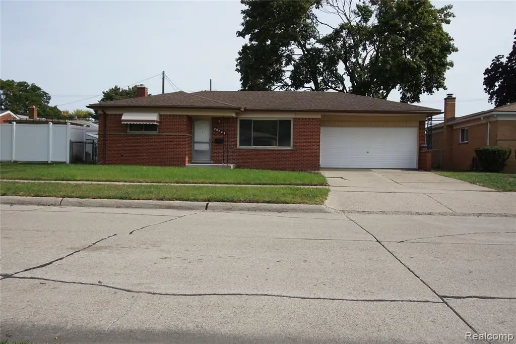 28644 Grobbel, Warren, MI 48092 - #1