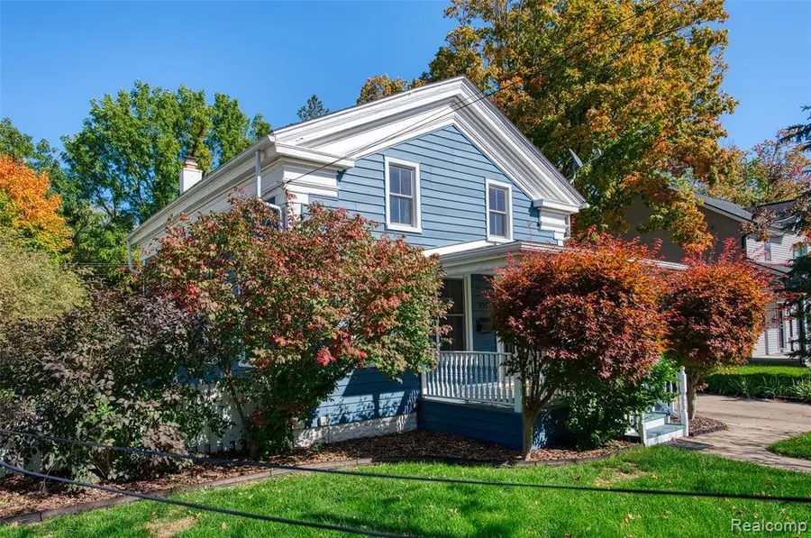 434 Livingston, Howell, MI 48843 - #3