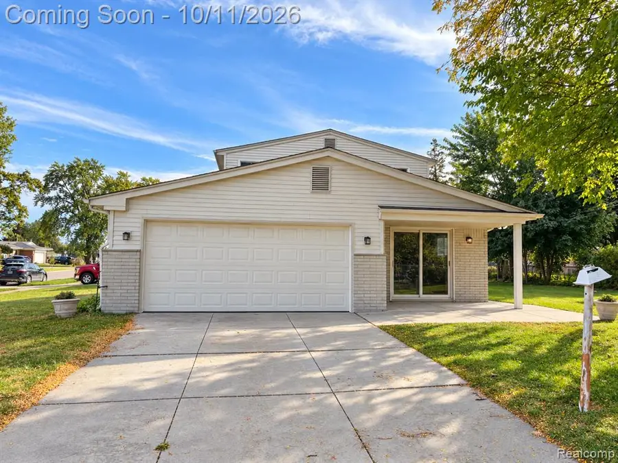 14193 Arden, Livonia, MI 48154 - #3